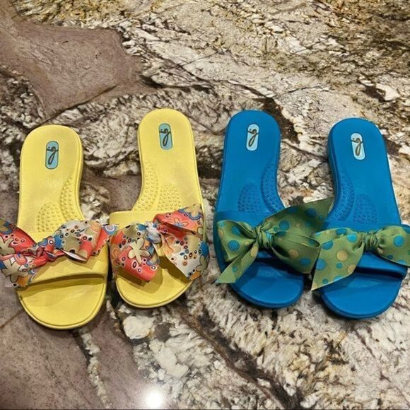 Oka -B‎ brand womens flip flop slid on shoes 2 pair yellow & blue size m… - Picture 1 of 8